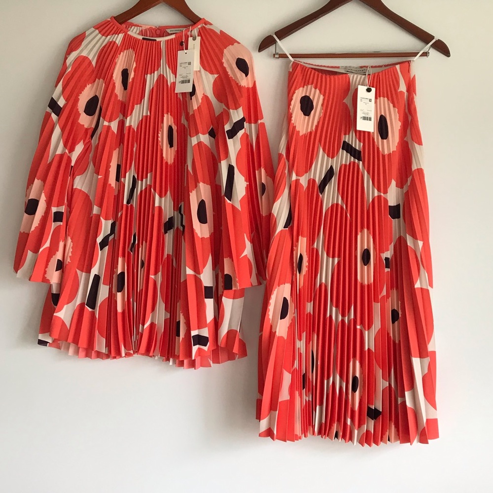 Marimekko Lepatus Pleated Unikko Print Tunic & Skirt Two-Piece Set Size XS - Picture 4 of 15
